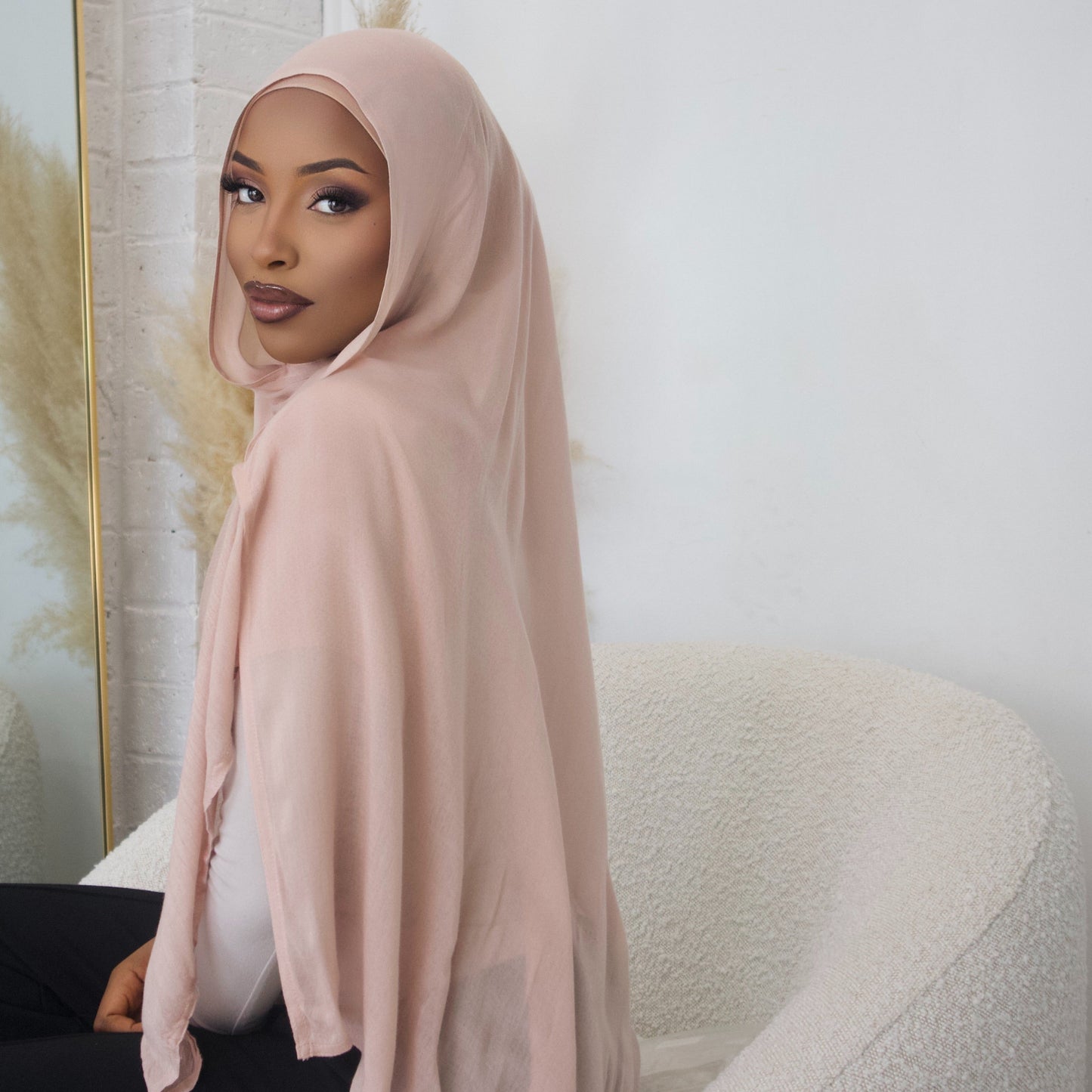 Naked Hijab - Modal