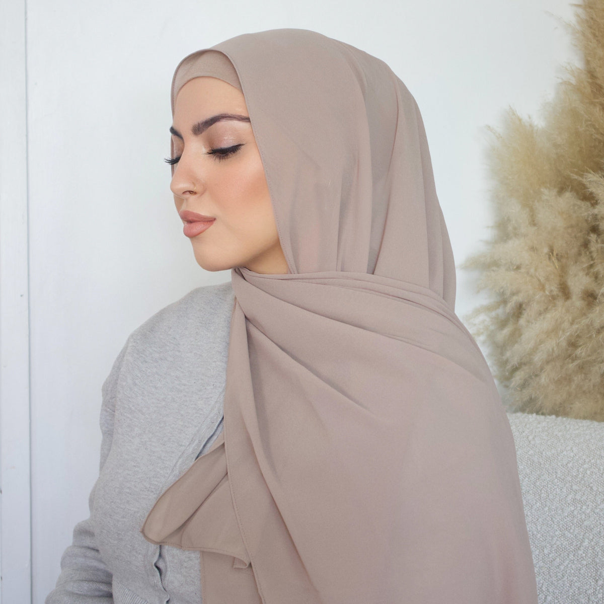 Warm Vanilla Hijab - Chiffon