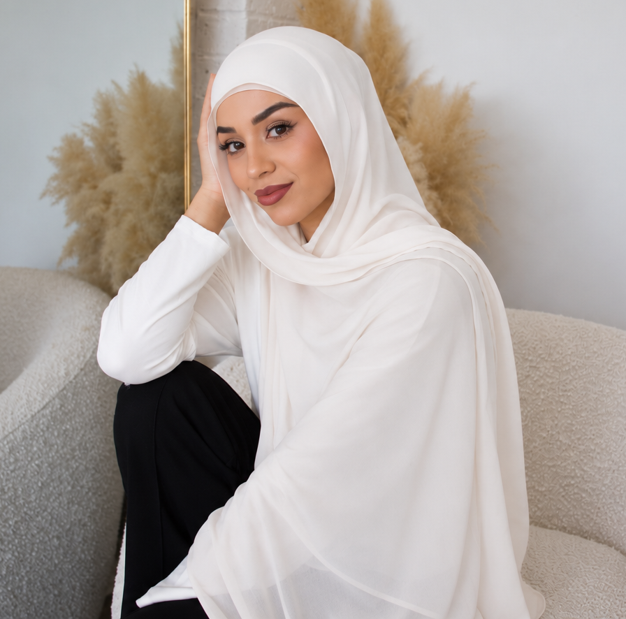 Ivory Hijab - Modal