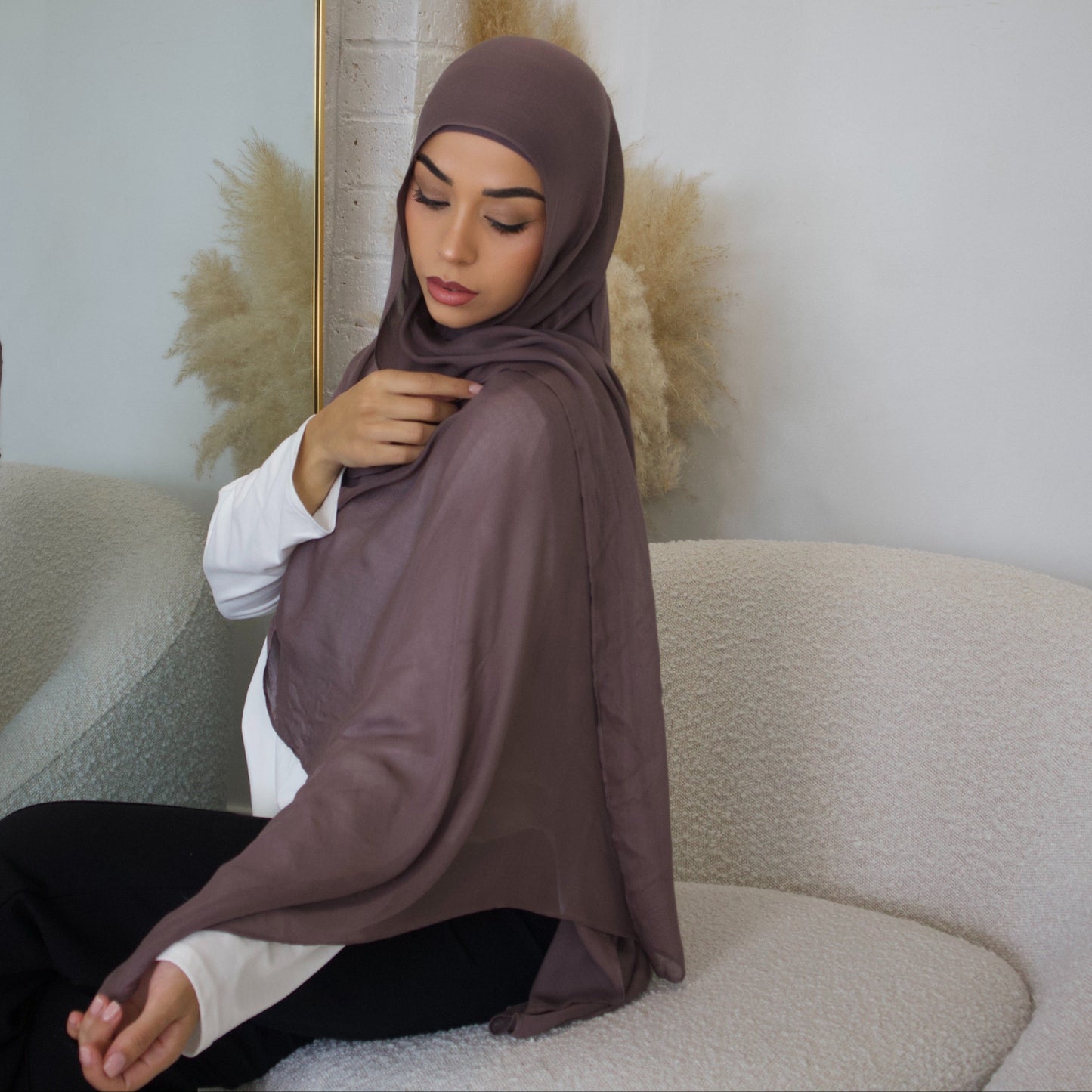 Ash Hijab - Modal